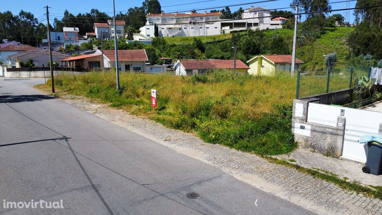 Lote para construção de moradia isolada na Alheira, em Pedroso - Grande imagem: 5/7