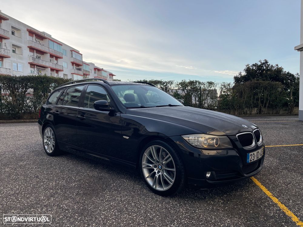 BMW 320 d Touring Navigation Sport - 2