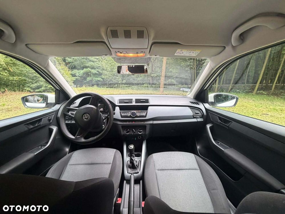 Skoda Fabia 1.2 TSI Active - 6