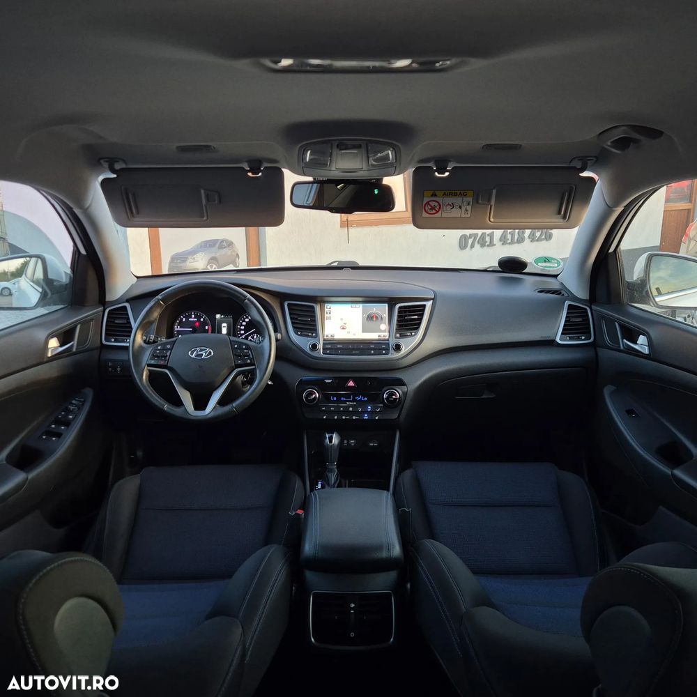 Hyundai Tucson 2.0 CRDI 4WD Automatik Advantage - 11