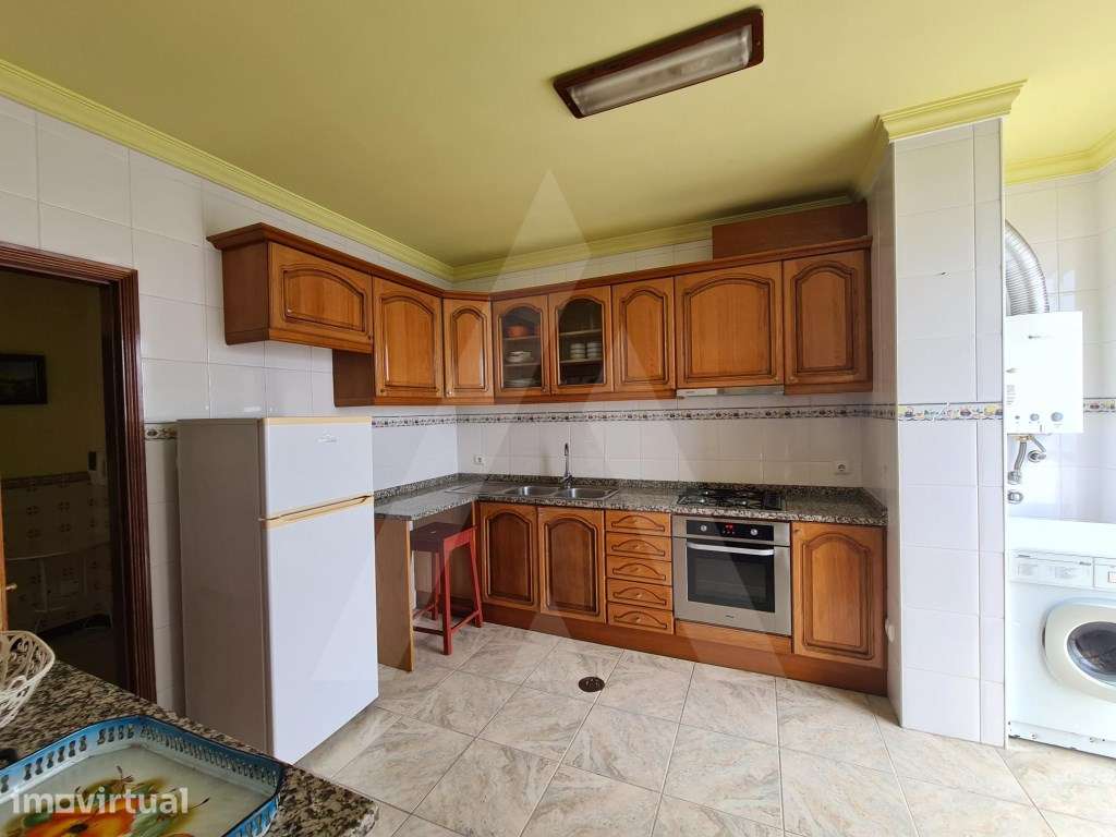 Apartamento T3 com garagem, para arrendamento em Albergaria-a-Velha - Grande imagem: 4/12