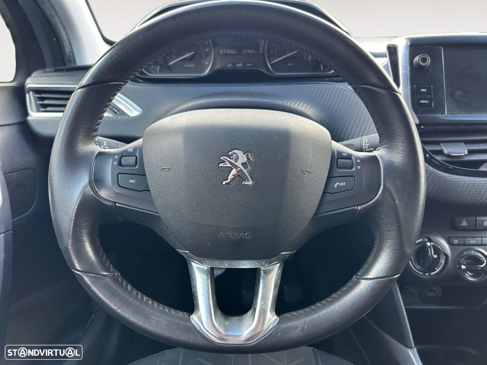 Peugeot 2008 1.6 BlueHDi Style - 12