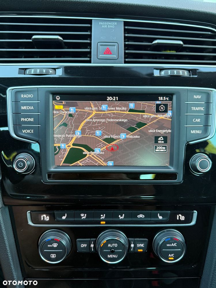 Volkswagen Golf 2.0 TDI BlueMotion Technology Allstar - 33