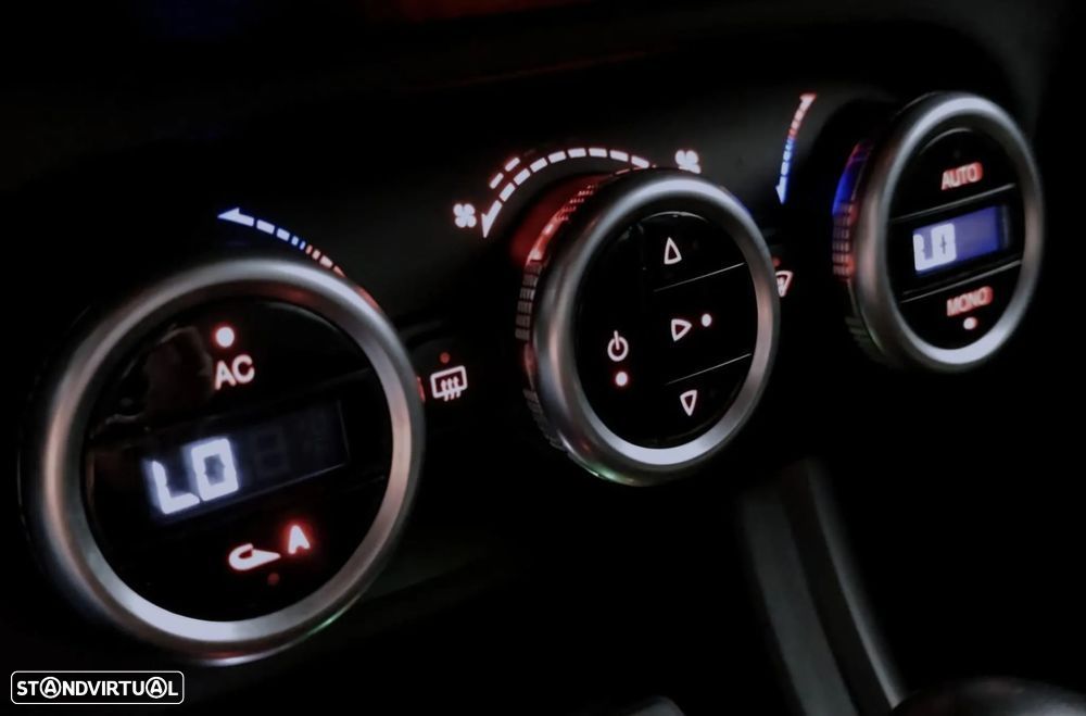 Alfa Romeo Giulietta 1.6 JTDm Super J18 - 11