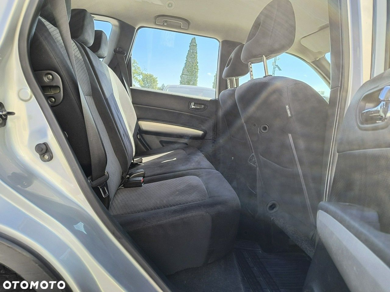 Nissan X-Trail - 14