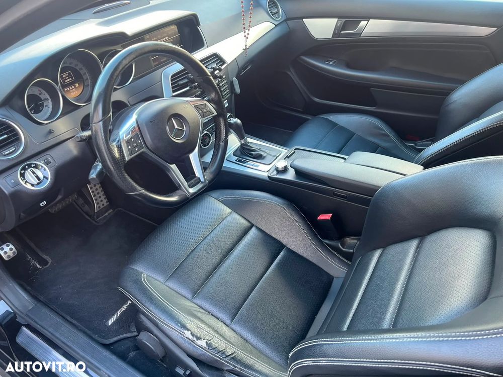 Mercedes-Benz C 180 BlueEFFICIENCY 7G-TRONIC - 8