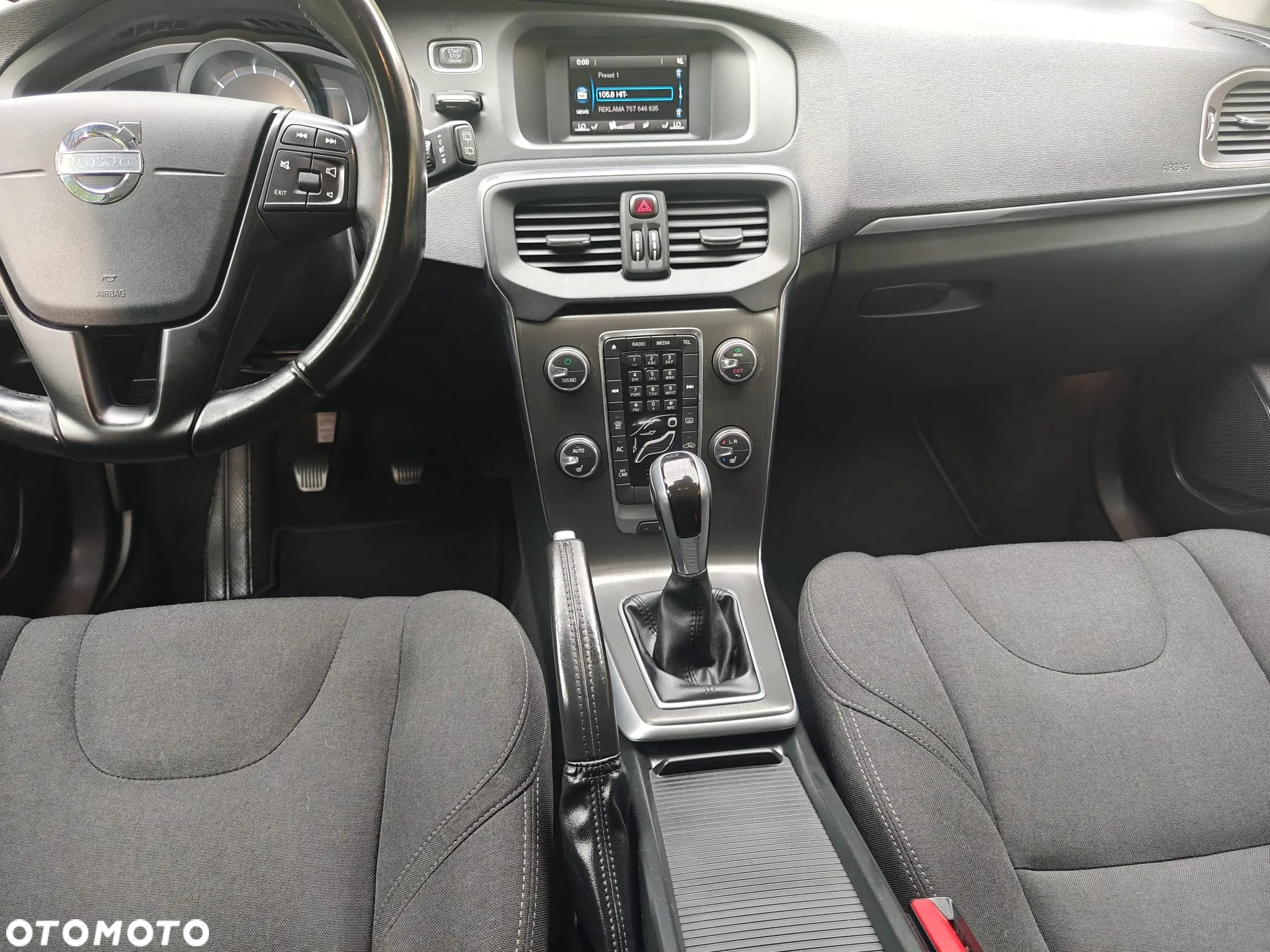 Volvo V40 - 16