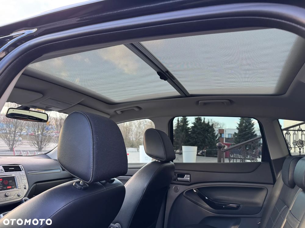 Ford Kuga 2.0 TDCi 4x4 Titanium - 15