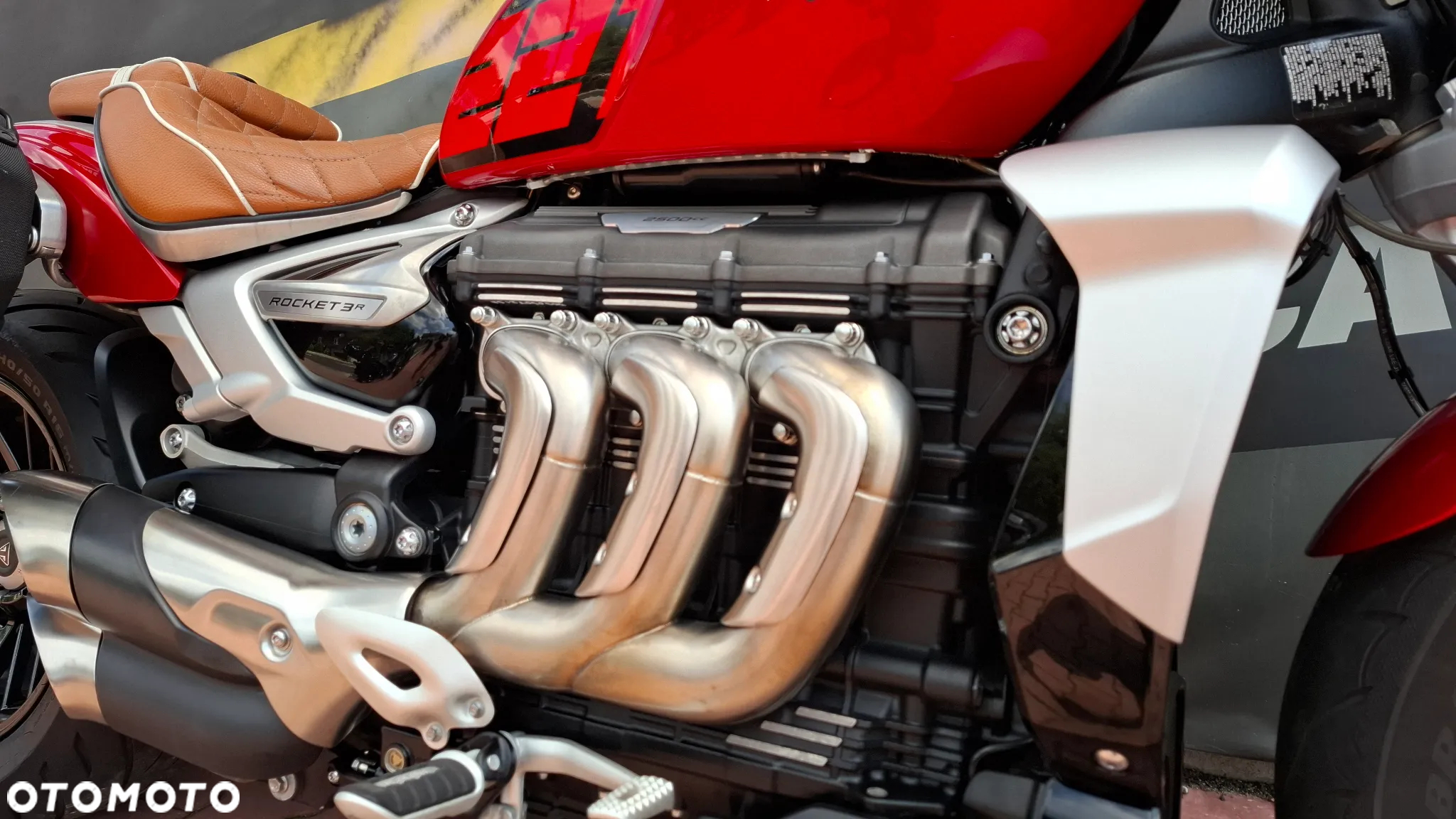 Triumph Rocket - 14