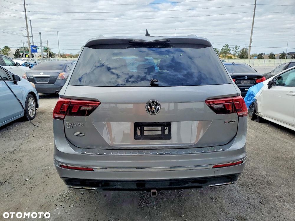 Volkswagen Tiguan - 3