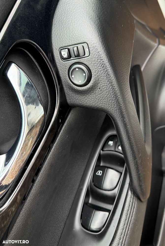 Nissan Qashqai 1.5 DCI TEKNA+ - 21