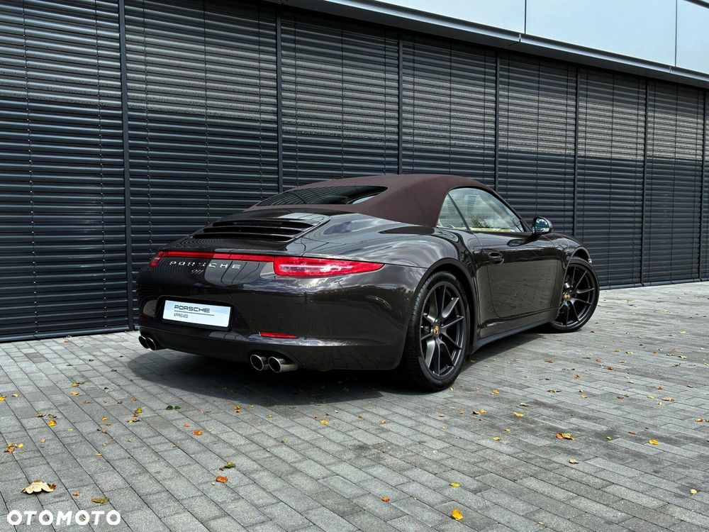 Porsche 911 - 6