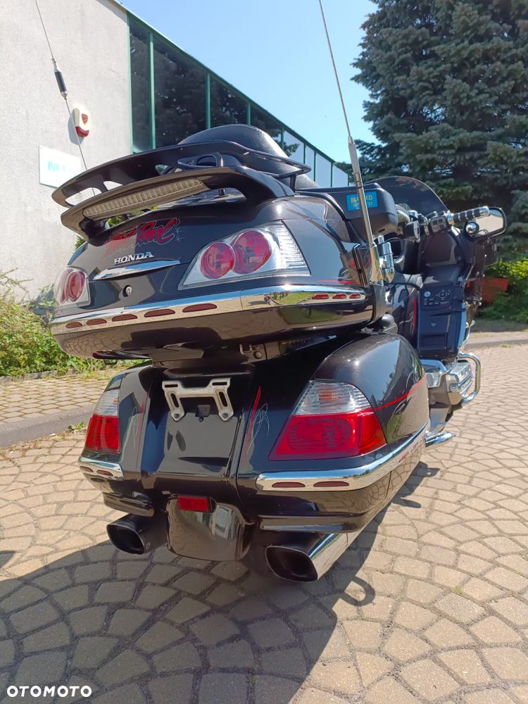 Honda GL - 4
