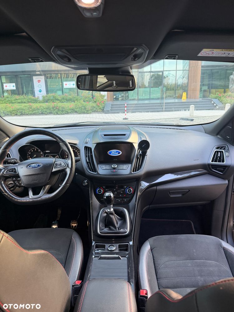 Ford Kuga 1.5 EcoBoost FWD ST-Line - 13