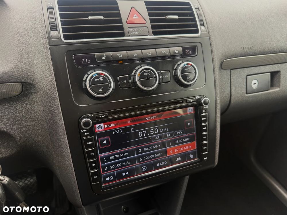 Volkswagen Touran 1.6 TDI DPF BlueMotion Technology DSG MATCH - 18