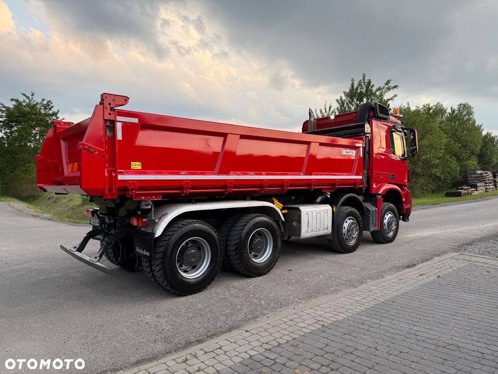 Mercedes-Benz Arocs 4148 8x4 - 2