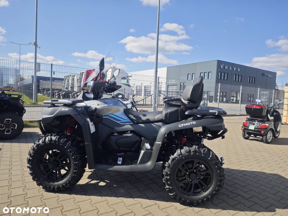 CFMoto CForce - 17