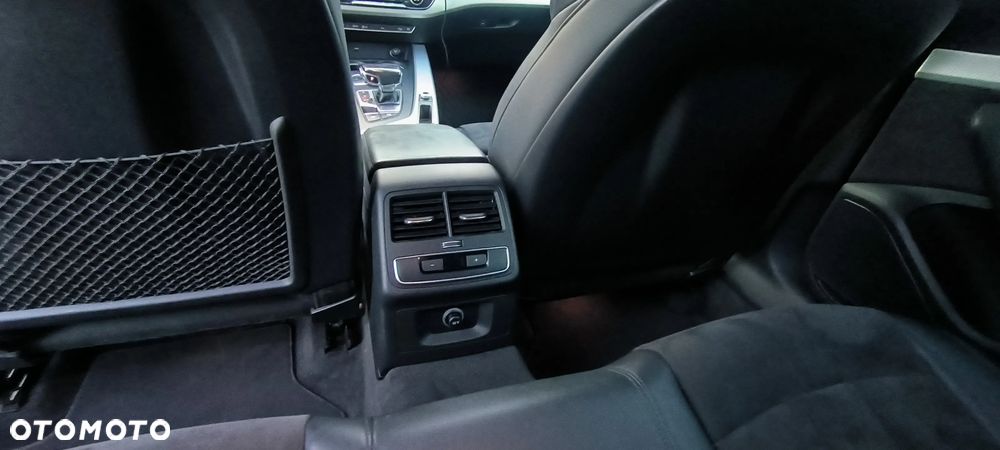 Audi A4 Allroad 2.0 TDI Quattro S tronic - 14