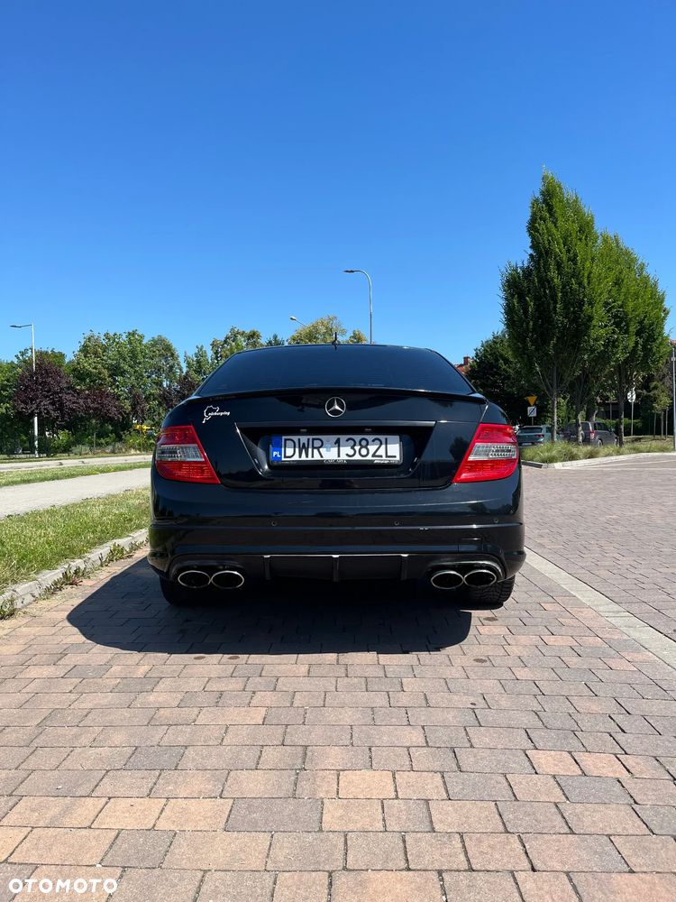 Mercedes-Benz Klasa C 280 Avantgarde 4-Matic - 9