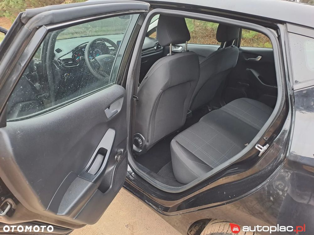 Ford Fiesta 1.5 TDCi COOL&CONNECT - 11