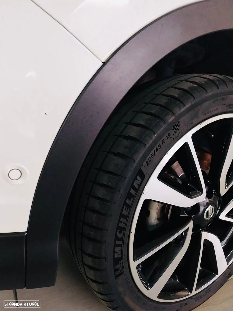 Nissan Qashqai 1.6 dCi Tekna J19 - 13