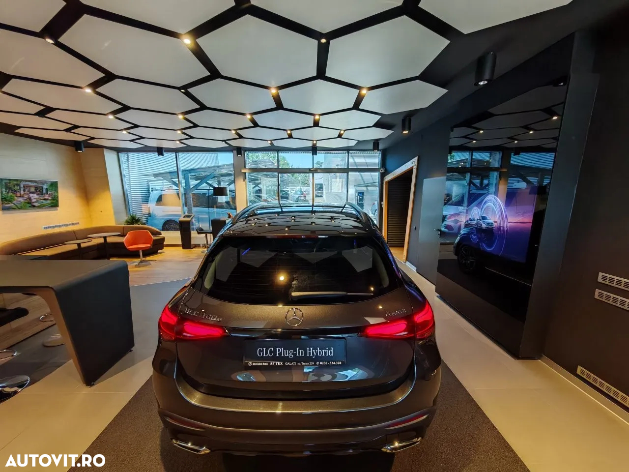 Mercedes-Benz GLC 300 e 4MATIC - 15
