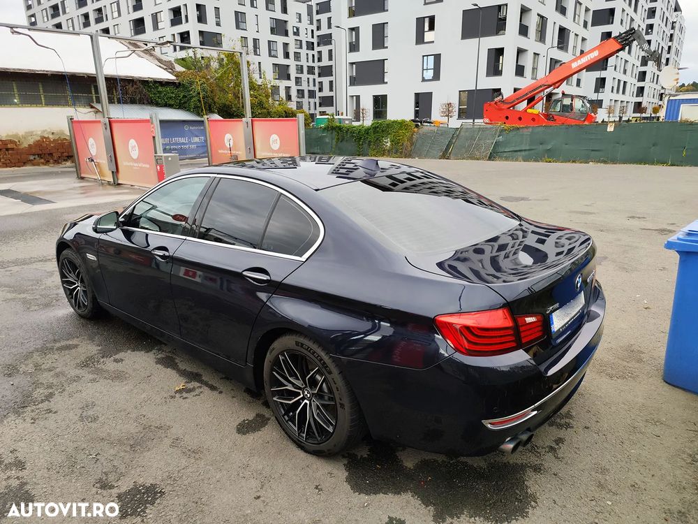 BMW Seria 5 530d xDrive - 3