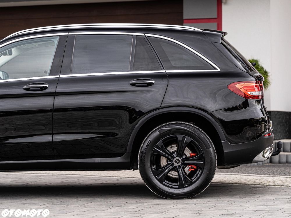 Mercedes-Benz GLC - 9