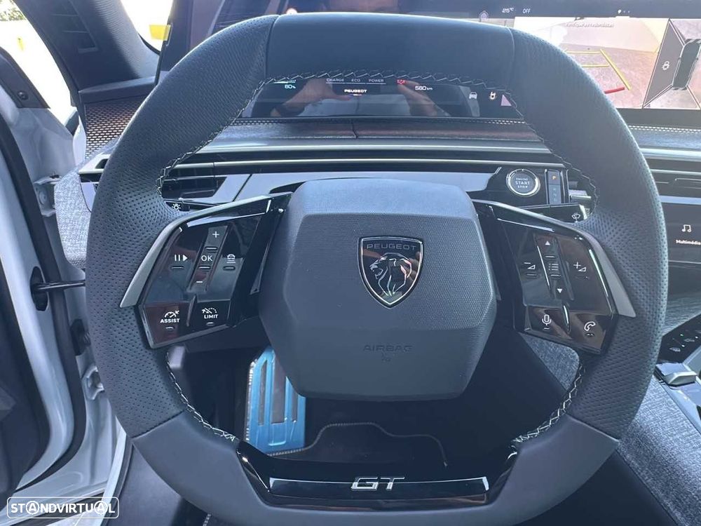 Peugeot E-3008 73 kWh GT - 17