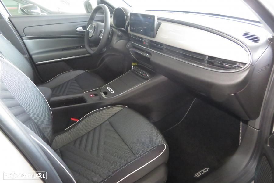 Fiat 600 1.2 Hybrid Icon - 9