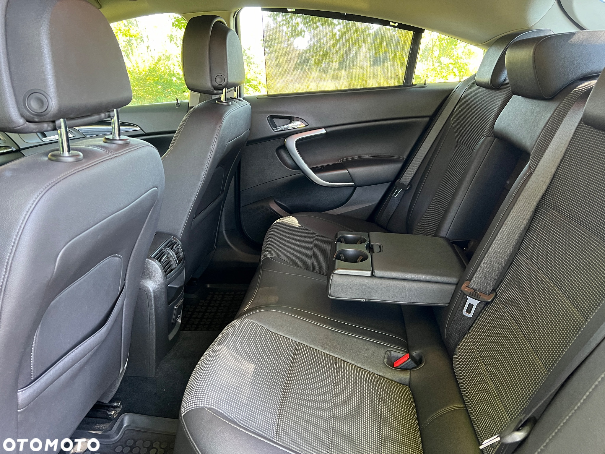 Opel Insignia 2.0 CDTI Cosmo - 16