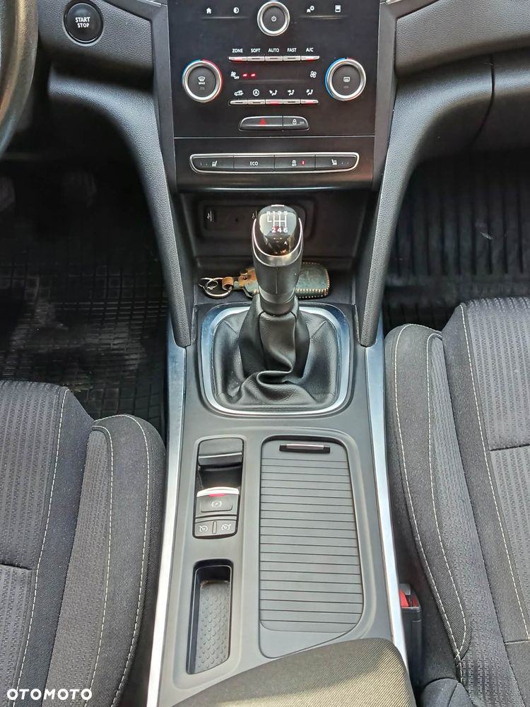 Renault Megane 1.2 Energy TCe Limited - 31