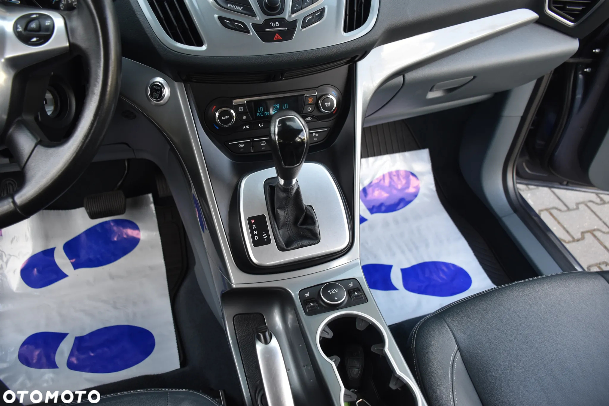 Ford Grand C-MAX 2.0 TDCi Titanium - 19