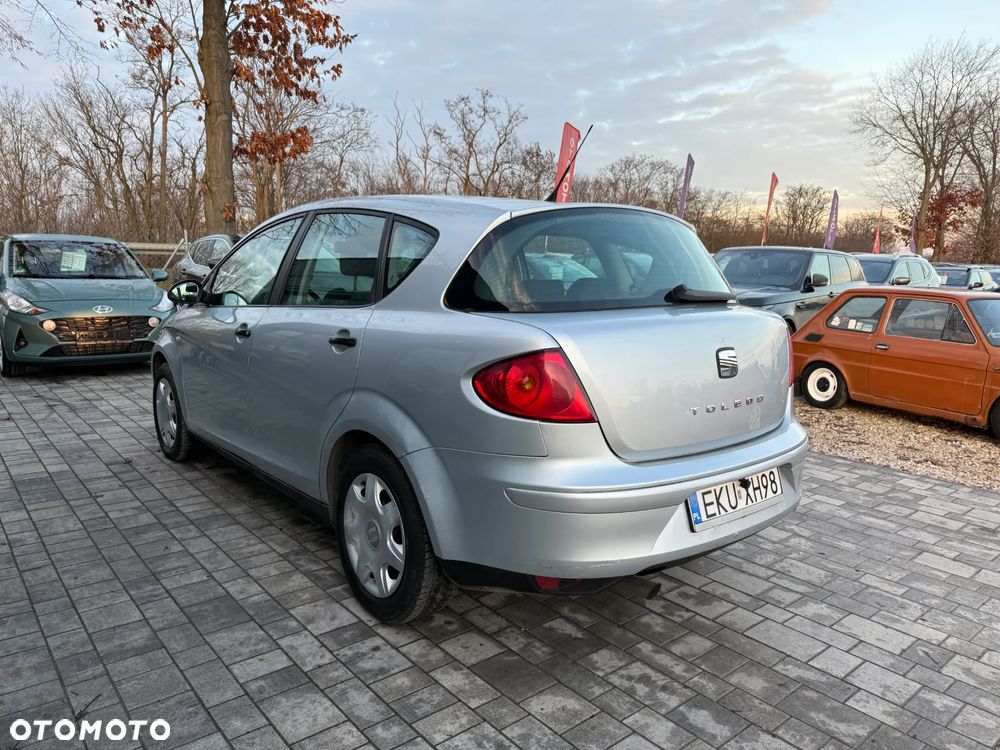 Seat Toledo 1.6 Stylance - 3