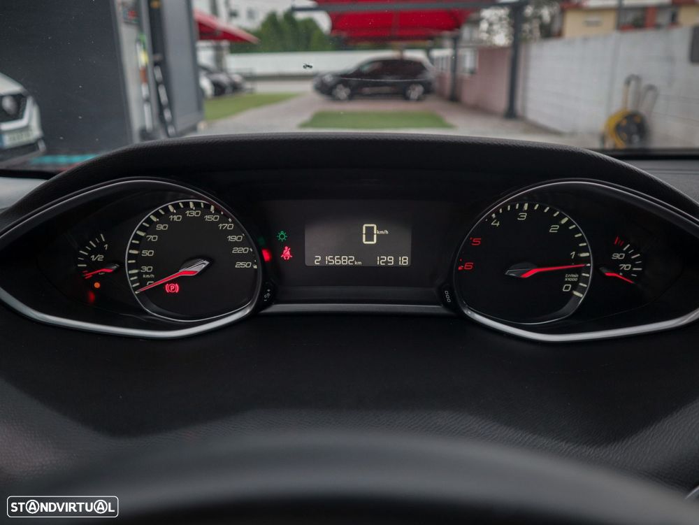 Peugeot 308 SW 1.6 e-HDi Allure - 22