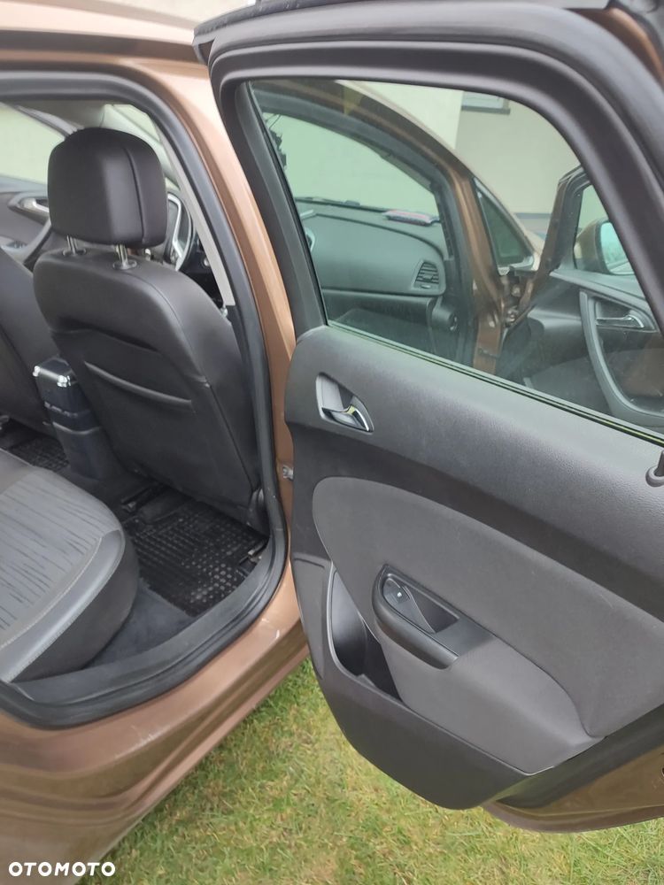 Opel Astra 1.6 Active EU6 - 19