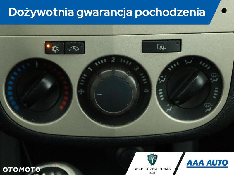Opel Corsa - 11