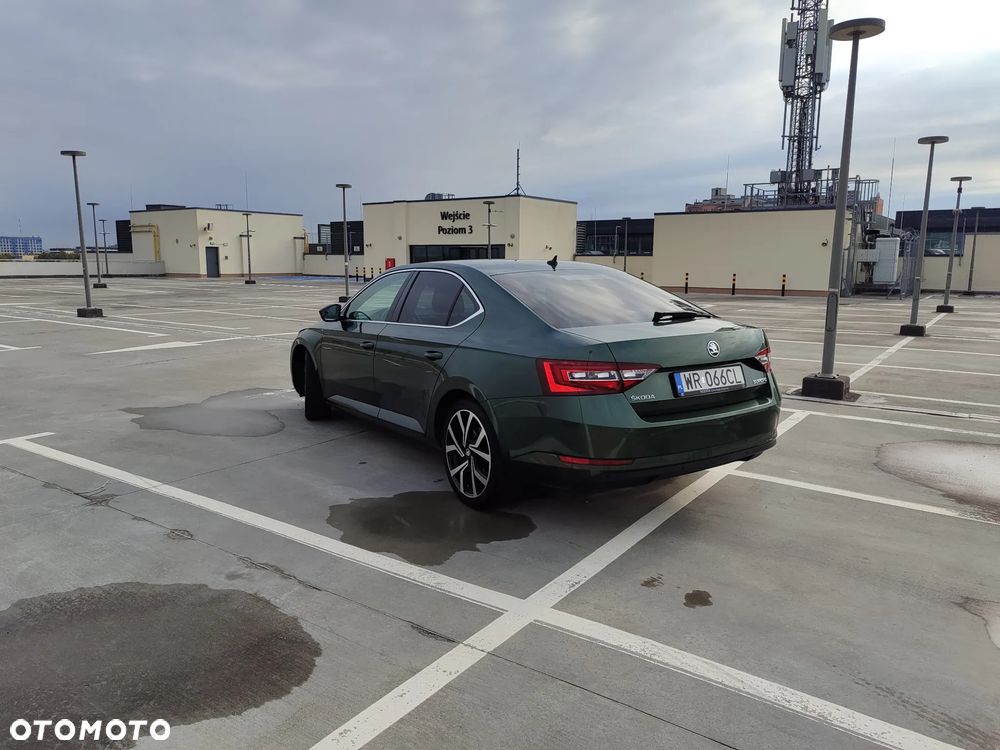Skoda Superb 2.0 TDI Style DSG - 10