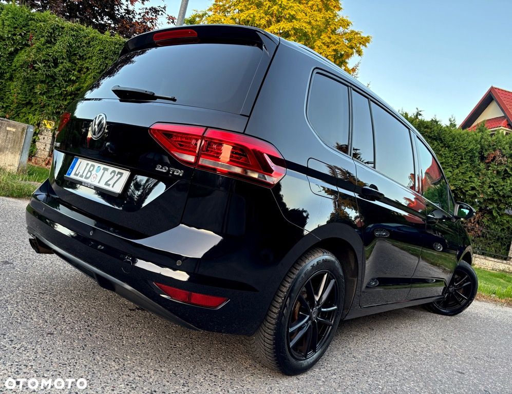 Volkswagen Touran 2.0 TDI SCR (BlueMotion Technology) Highline - 3