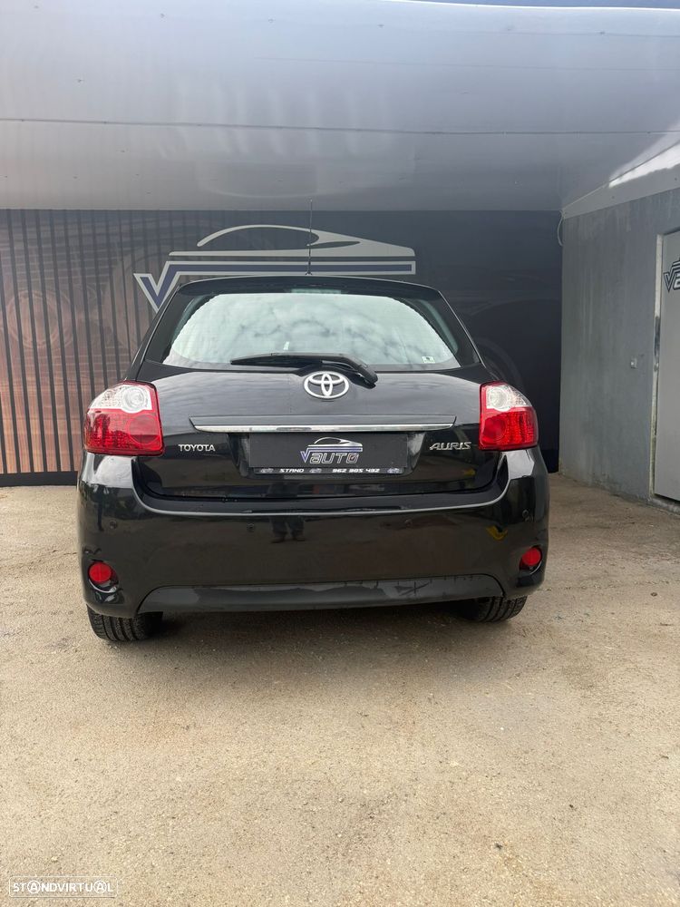 Toyota Auris - 6