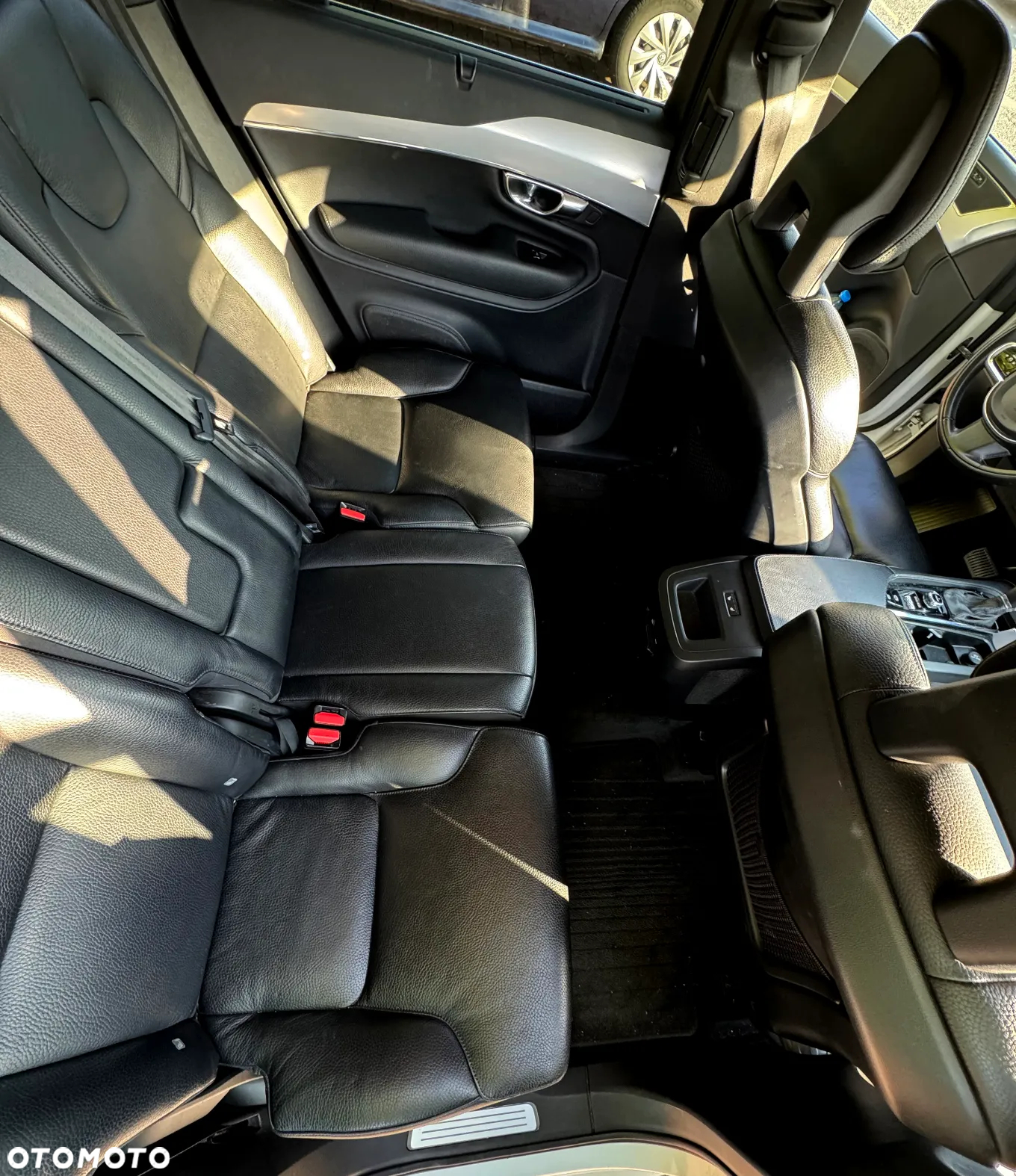 Volvo XC 90 D5 AWD Momentum - 11