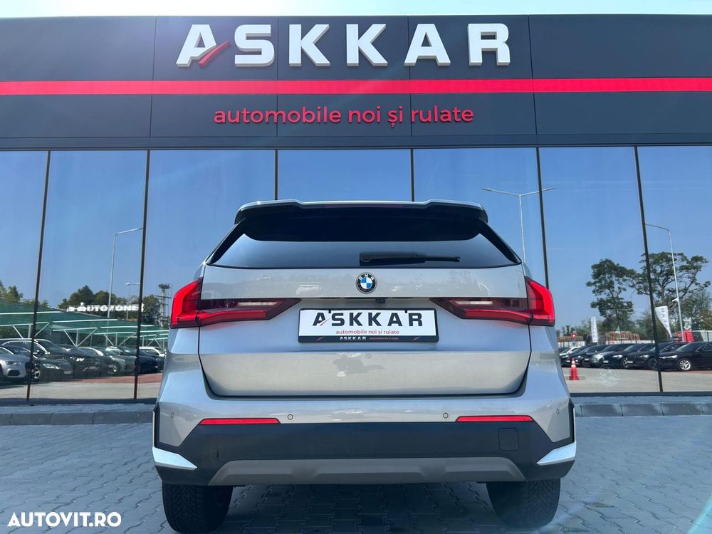 BMW X1 sDrive18d AT - 16