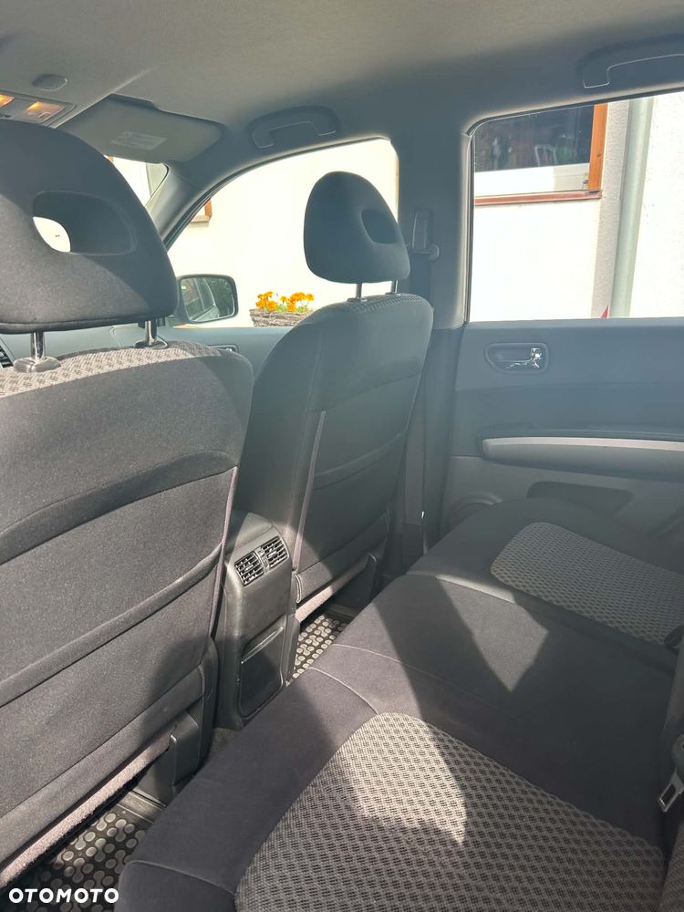 Nissan X-Trail - 7
