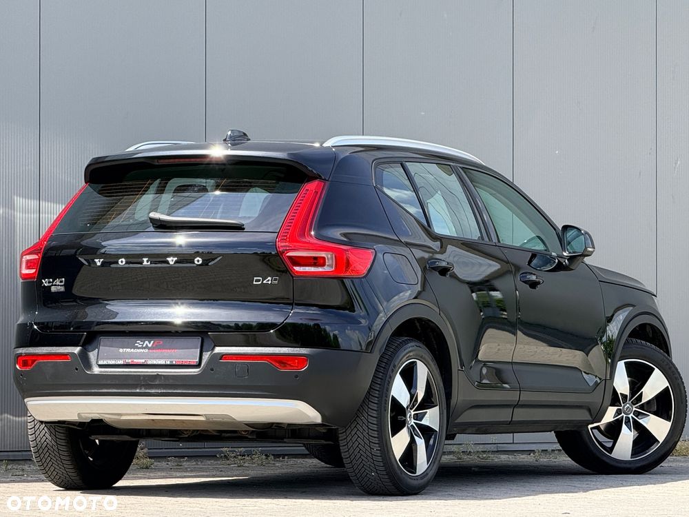 Volvo XC 40 D4 AWD Geartronic Momentum Pro - 5