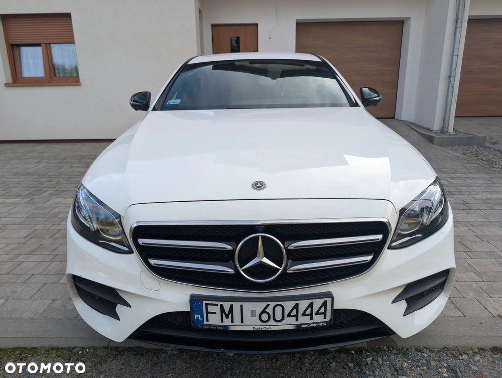 Mercedes-Benz Klasa E 220 d 9G-TRONIC - 2