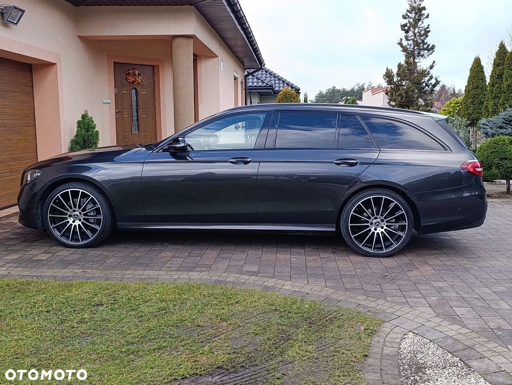 Mercedes-Benz Klasa E 300 d 4Matic 9G-TRONIC AMG Line - 16