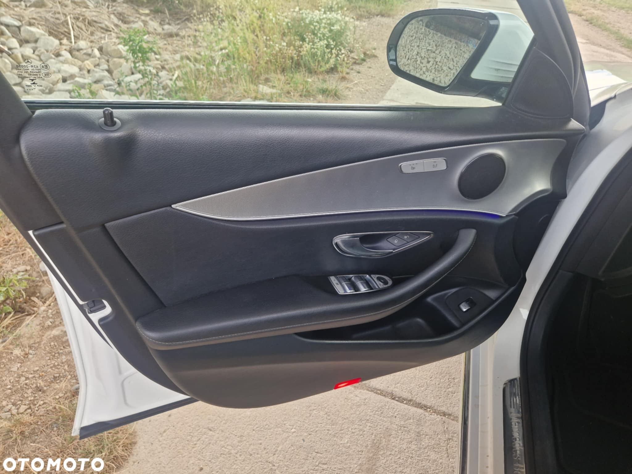 Mercedes-Benz Klasa E 220 d 9G-TRONIC - 5