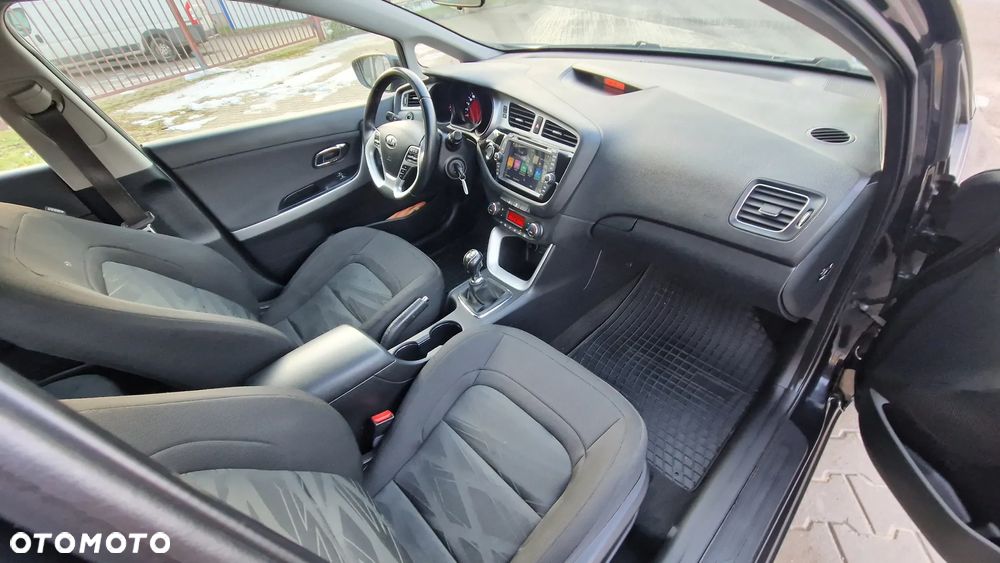 Kia Ceed 1.6 GDI Platinum Edition - 27