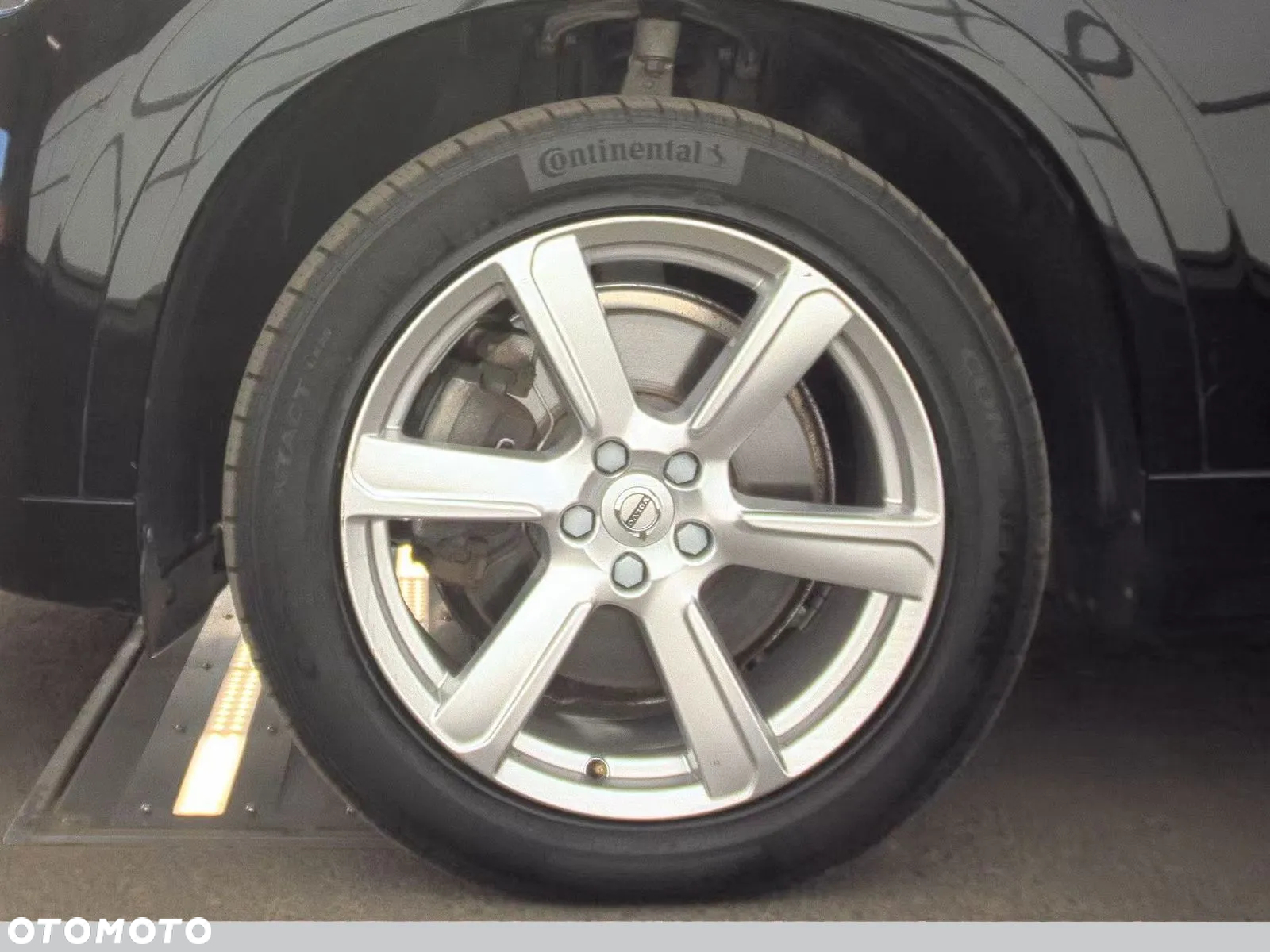 Volvo XC 90 T6 AWD Momentum 7os - 15