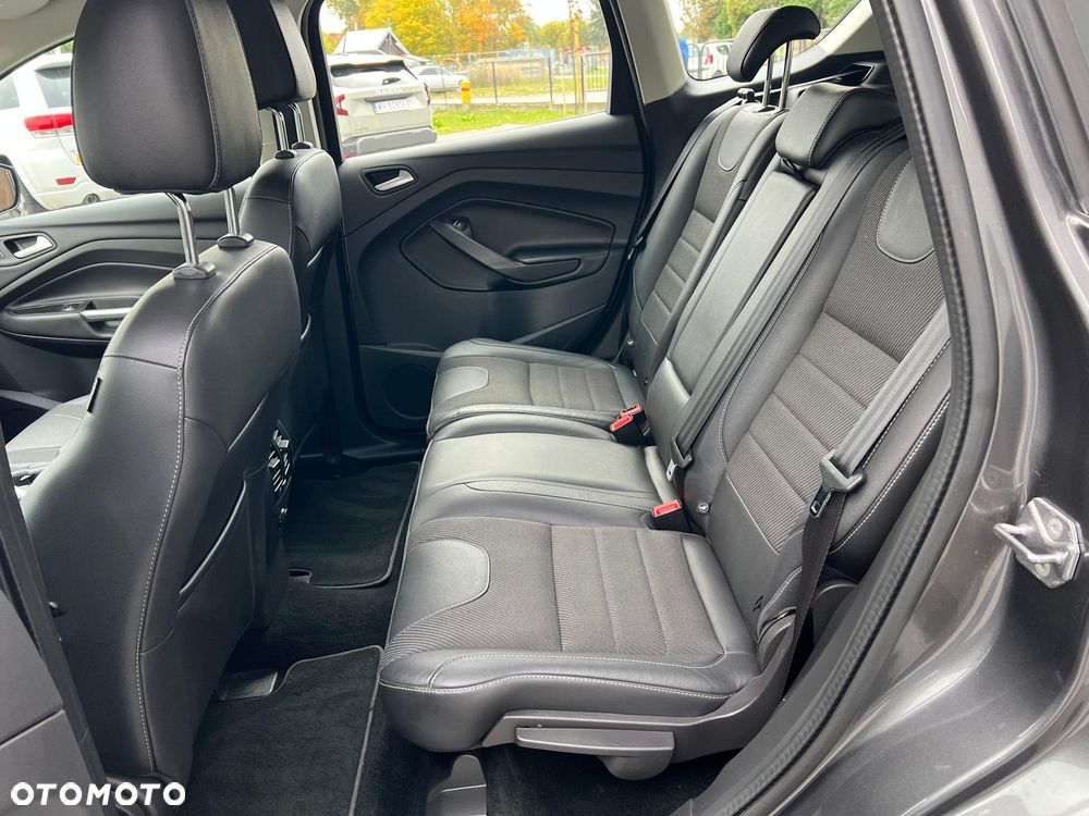 Ford Kuga 2.0 TDCi 4WD Titanium - 28